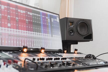 How To Fix Unwanted Speaker Noise