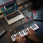 Akai Professional MPK Mini Plus, MIDI Controller Keyboard + Komplete Select
