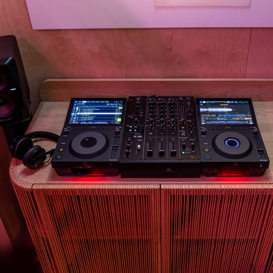 AlphaTheta CDJ-1500X Professional DJ Multi Players (Pair)