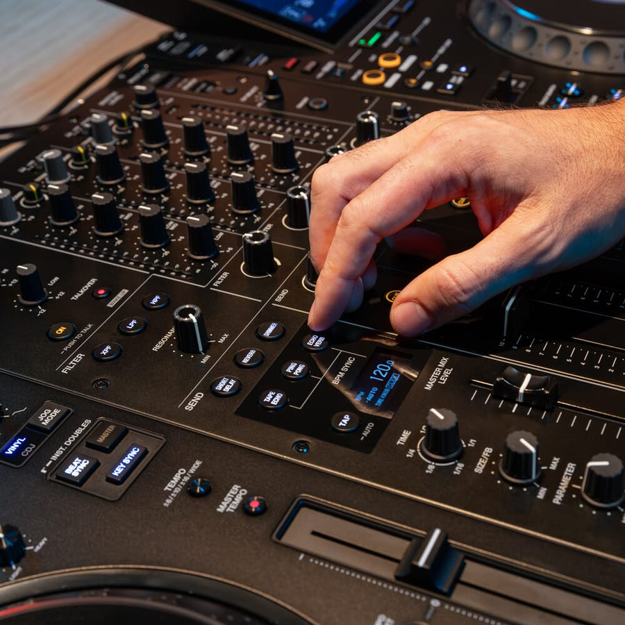 AlphaTheta DJM-V5, 3-Channel Professional DJ Mixer
