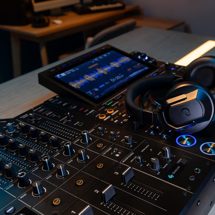 AlphaTheta DJM-V5, 3-Channel Professional DJ Mixer