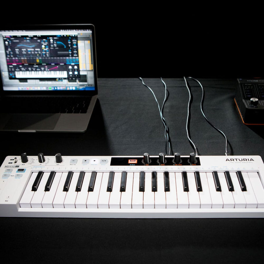 Arturia Keystep 37, Midi Keyboard & Step Sequencer (Ex-Demo / B-Stock)