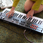 Arturia MiniFreak 49, 49-Key Polyphonic Hybrid Synthesizer with Step-Sequencer