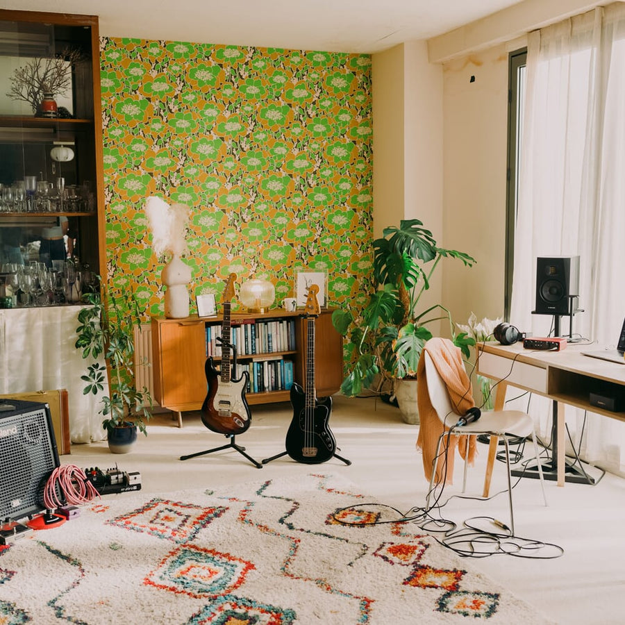 Focusrite Scarlett 2i2 (G4) USB Audio Interface + Free Software Bundle