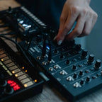 Korg Nu:Tekt NTS-4 Mixer DIY Kit, 6-Channels & 24-bit USB Connectivity