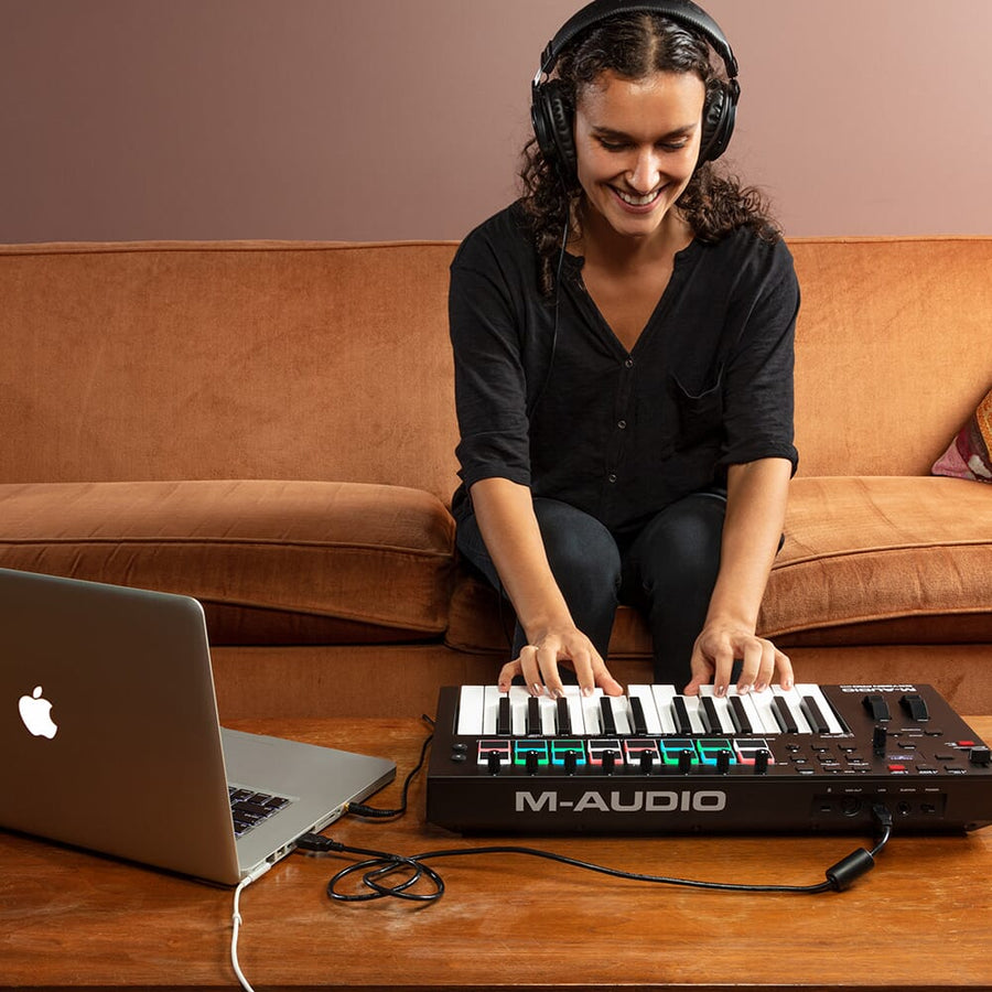 M-Audio Oxygen Pro 25, USB MIDI Keyboard Controller + Komplete Select