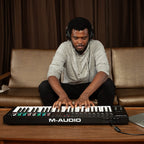 M-Audio Oxygen Pro 49, USB MIDI Keyboard Controller + Komplete Select