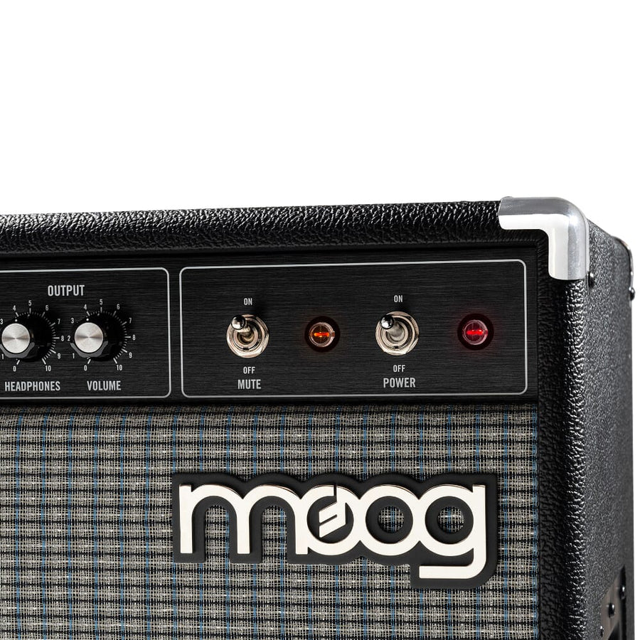 Moog Model 210, 4-Channel Instrument Amplifier (550w RMS)