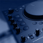 Native Instruments Traktor MX2 DJ Controller + Traktor Pro 4 Full Version