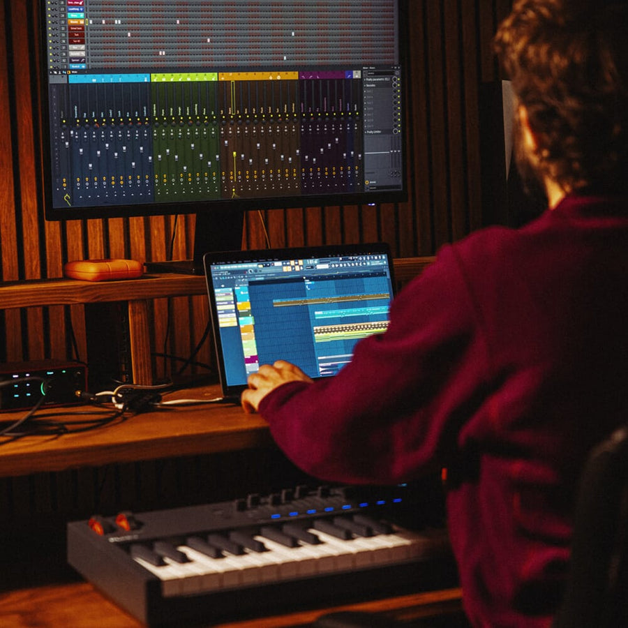 Novation FLkey MK2 61, USB MIDI Keyboard for FL Studio + Komplete Select