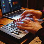 Novation FLkey MK2 Mini 25, USB MIDI Keyboard for FL Studio + Komplete Select