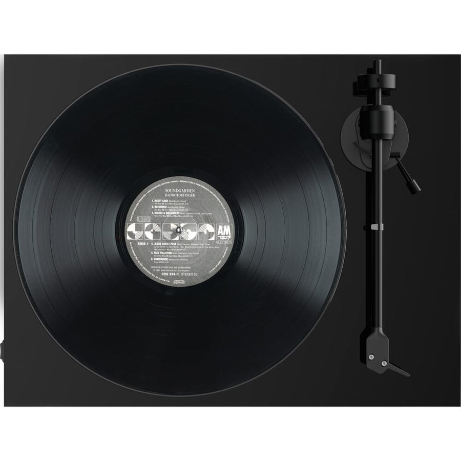 Pro-Ject Juke Box E1 HiFi Set, Audiophile Turntable & Speakers (Black)