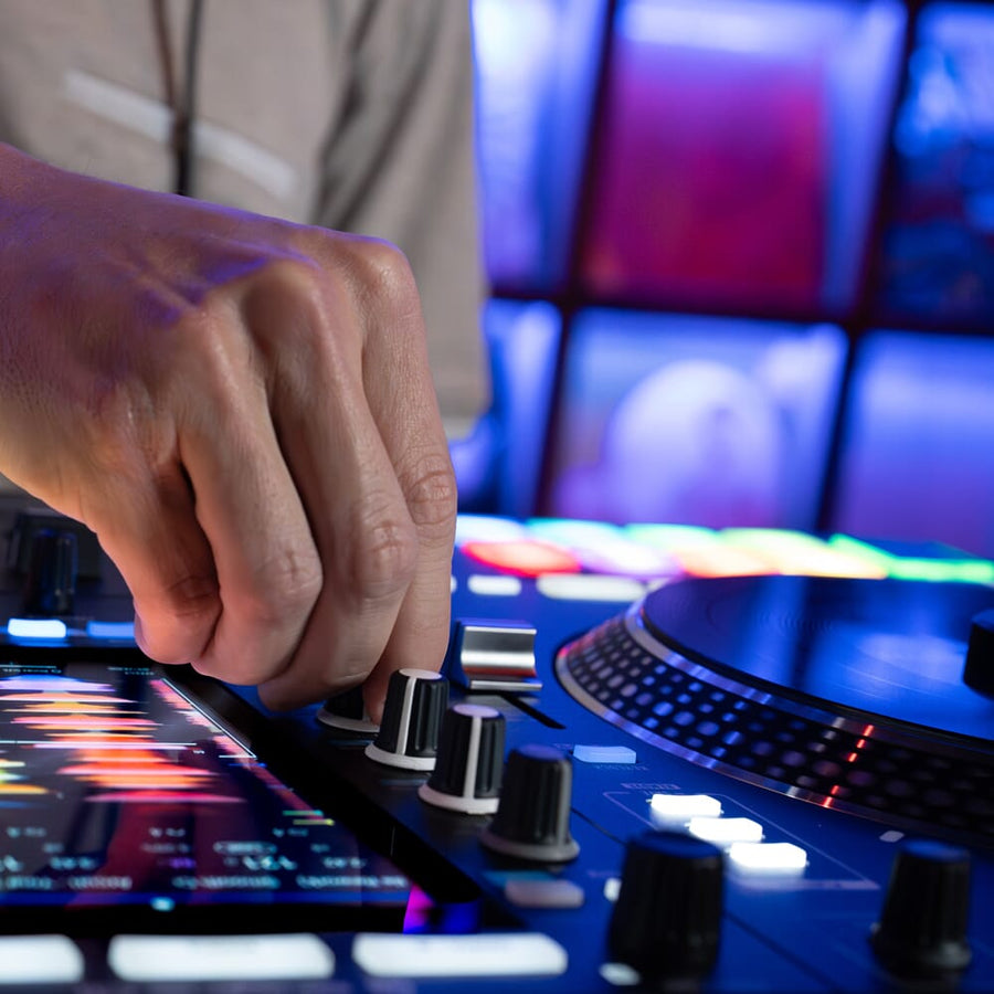 Rane System One, All-in-One Standalone Motorized DJ System
