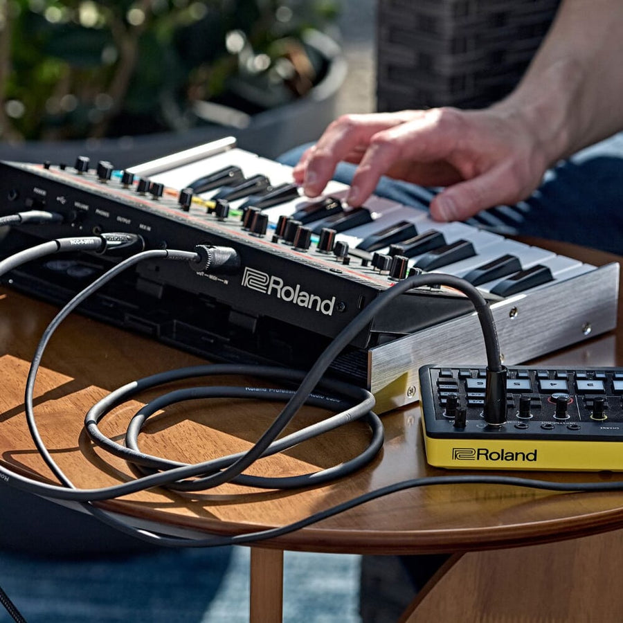 Roland Jupiter-08 Boutique Synthesizer (Recreation of the Jupiter-8) Includes the K-25m Keyboard