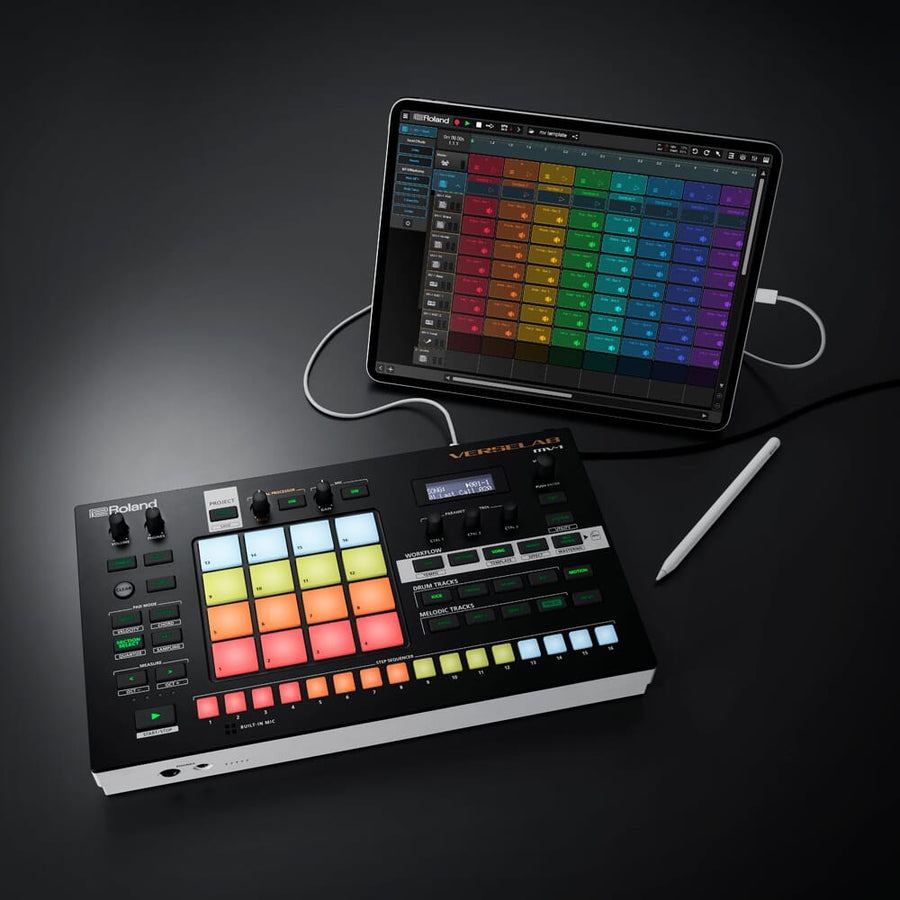 Roland Verselab MV-1 All-In-One Production Studio