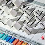 Roland n/vision Boutique Wavetable Synthesizer. Includes the K-25m Keyboard