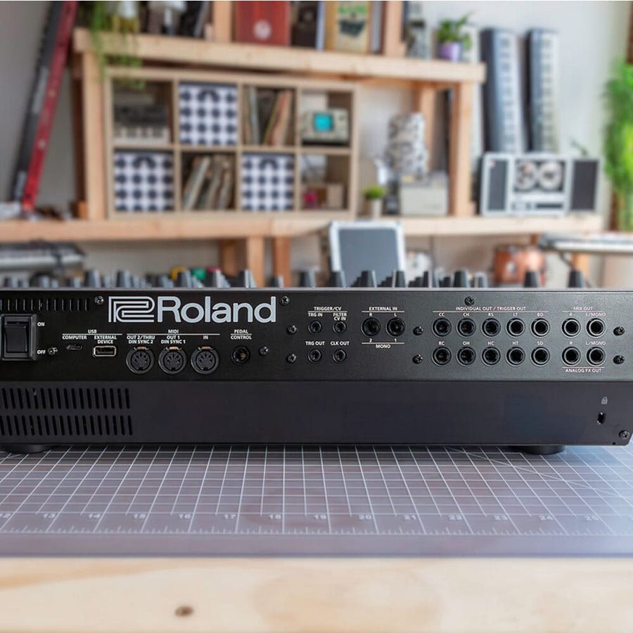 Roland TR-1000 Rhythm Creator