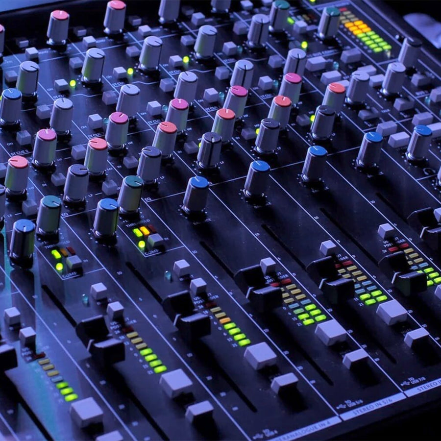 Solid State Logic SSL BiG SiX SuperAnalogue Mixer with USB Interface