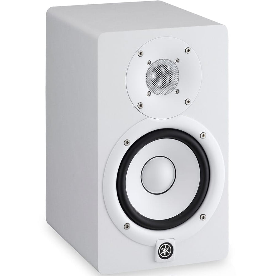Yamaha HS5 White Active Studio Monitors, Isolation Pads & Leads Bundle