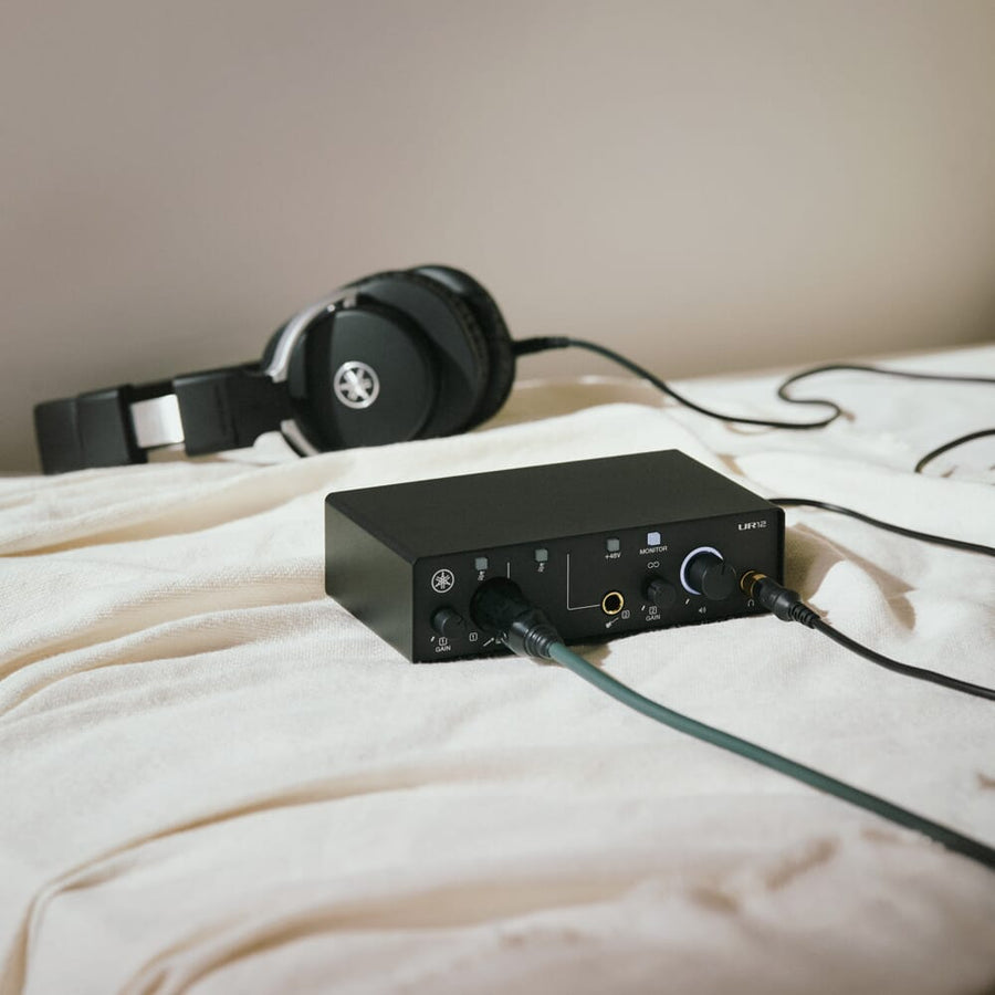 Yamaha UR12 MK3 Black, 24-Bit USB-C Recording & Streaming Audio Interface