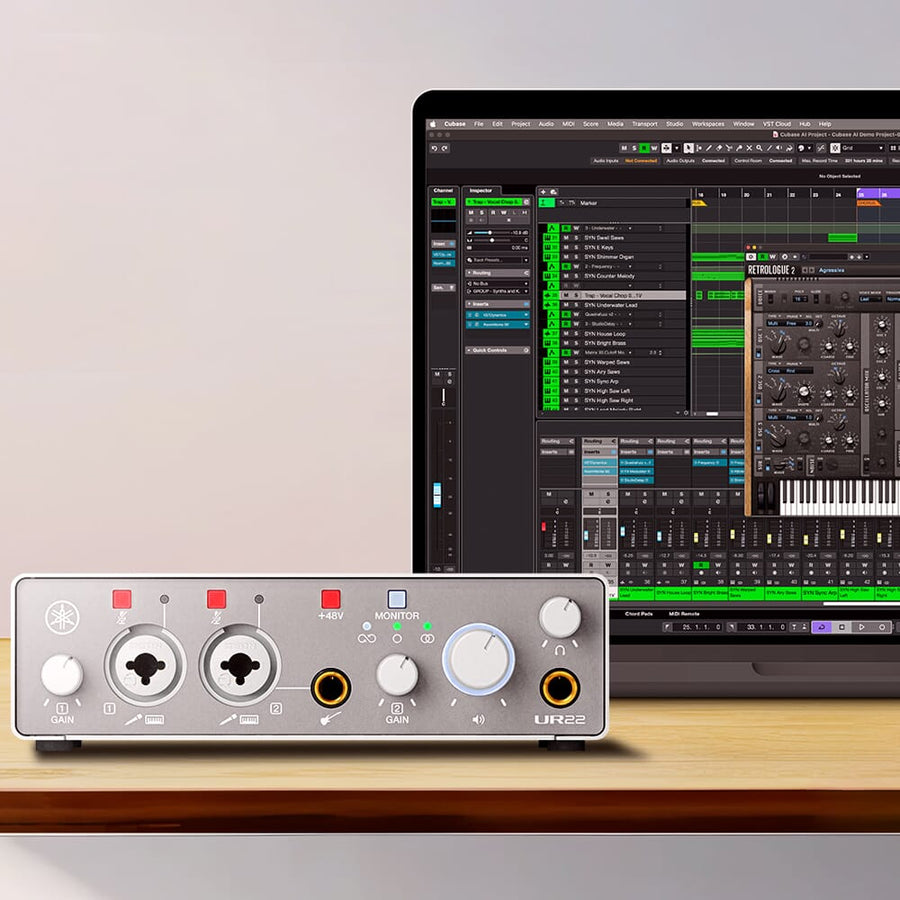 Yamaha UR22 MK3 White, 24-Bit USB-C Recording & Streaming Audio Interface