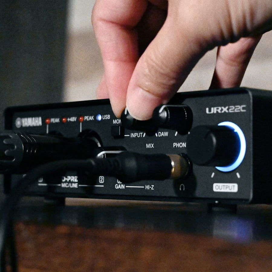 Yamaha URX22C, 32-Bit USB-C Recording & Streaming Audio Interface with MIDI