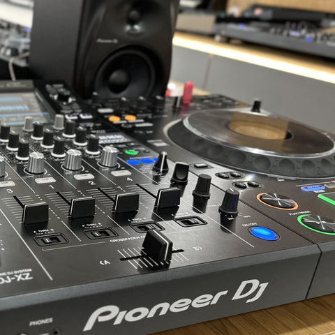 The Disc DJ Store Bradford showroom image 7