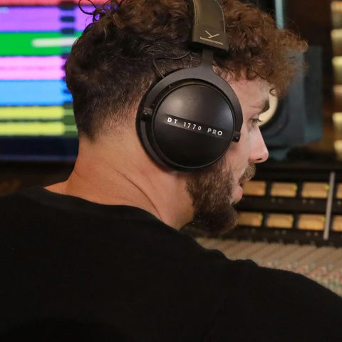 Studio Equipment image 4