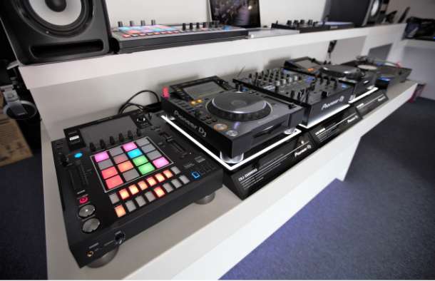 DJ Equipment | DJ Store | Music Production & Studio Equipment