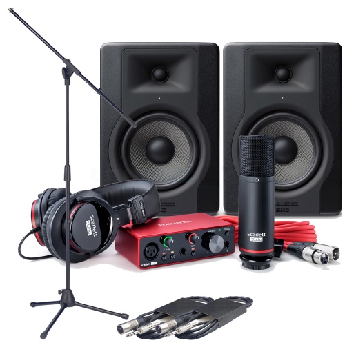 Focusrite Scarlett Solo Studio (3rd Gen) + M-Audio BX5-D3 & Mic Stand