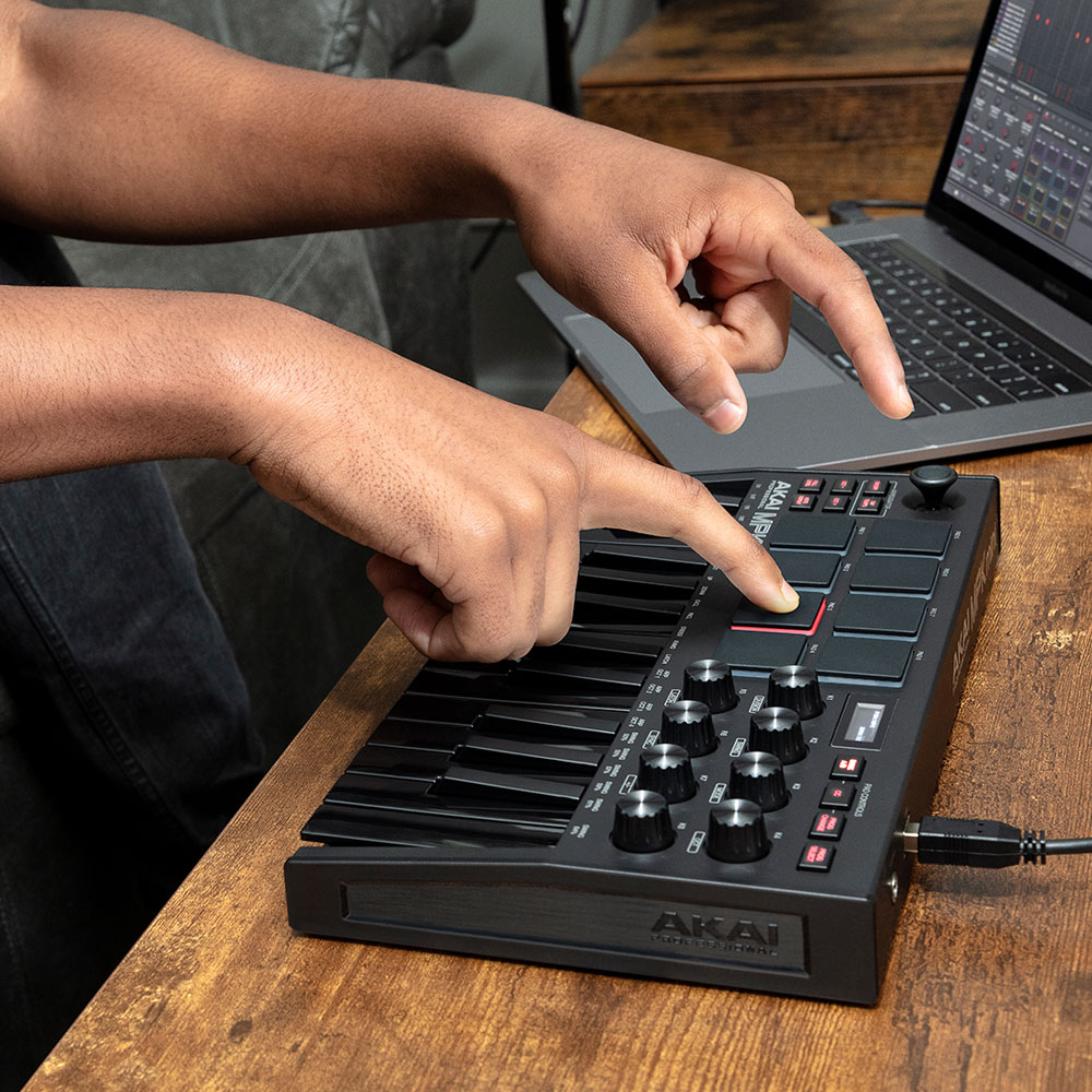 AKAI Professional MPK Mini MK3 Black