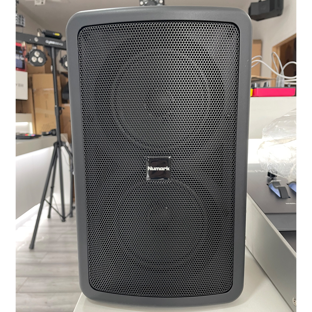 Numark NPM100, Active DJ Monitor Speaker (Single / B-Stock)